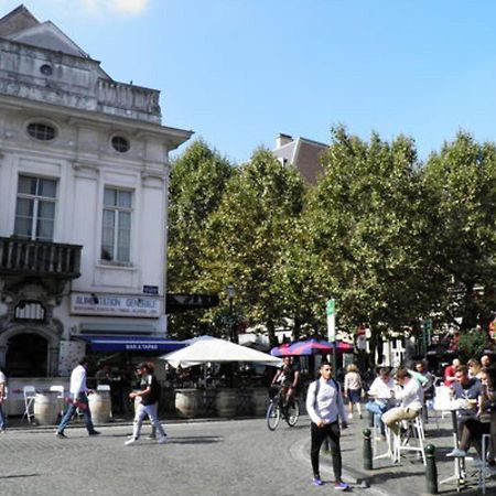Spacious Duplex In Brussels Historical Center Kültér fotó