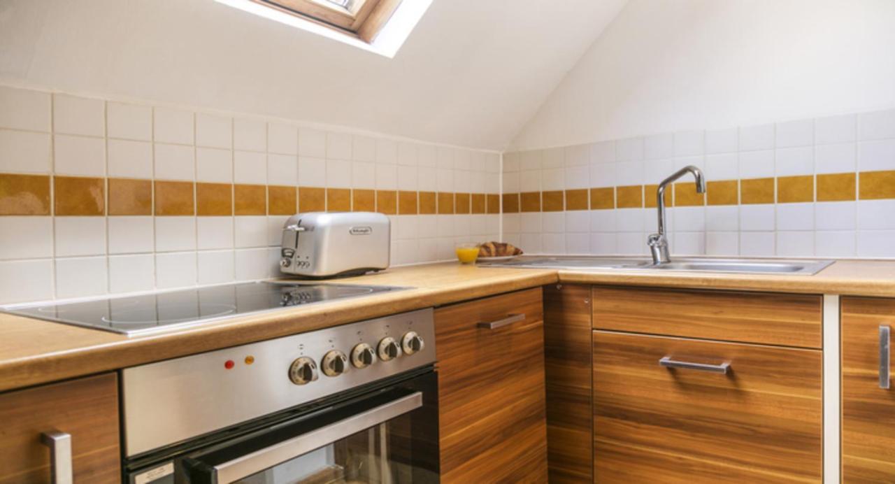 Spacious Duplex In Brussels Historical Center Kültér fotó